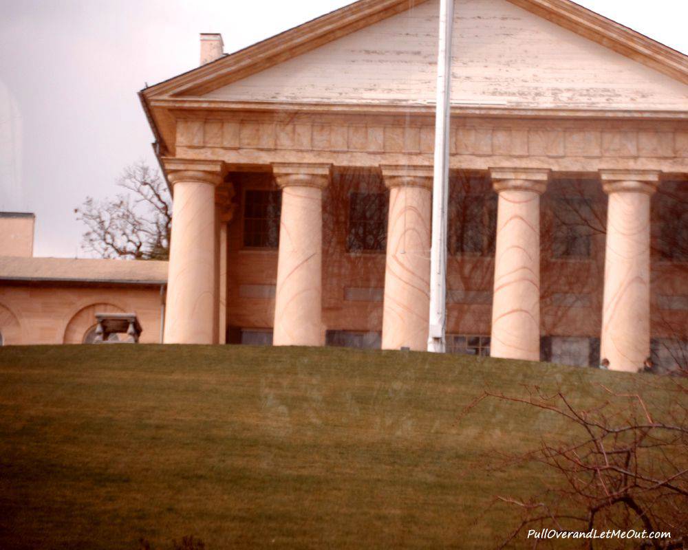 Arlington House