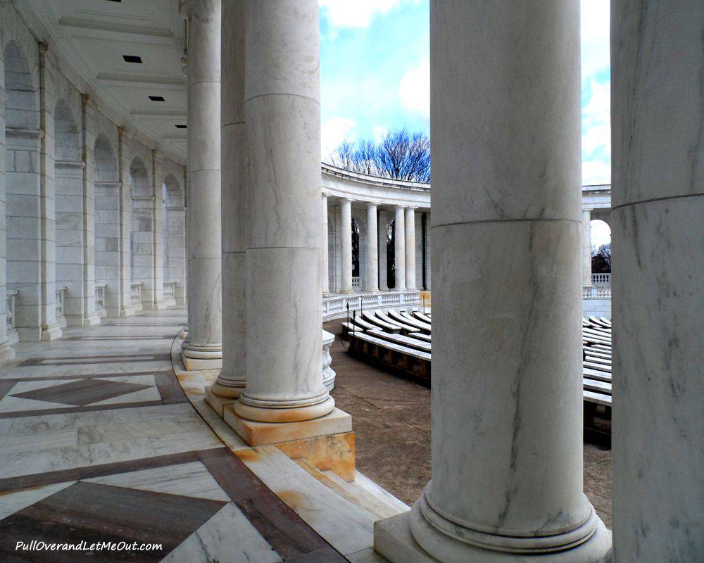 white marble columns at the amphitheater at the Tomb of the Unknown Soldier