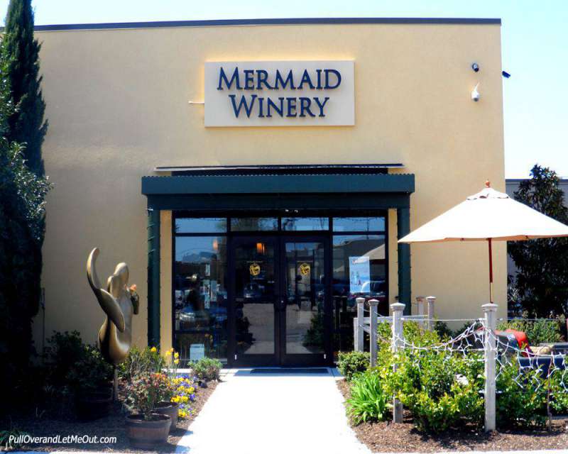 Entrance to Mermaid Winery in Norfolk, VA