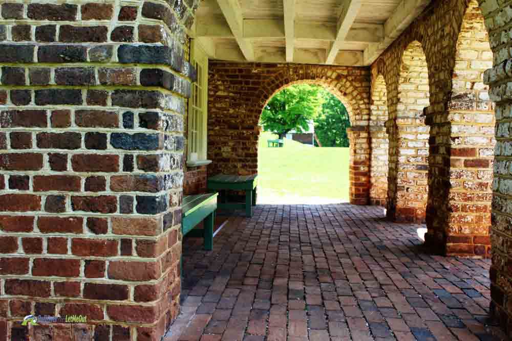 Arches at Jefferson's Poplar Forest PullOverandLetMeOut