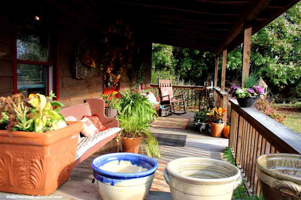 porch-Seagrove-Pottery-PullOverandLetMeOut