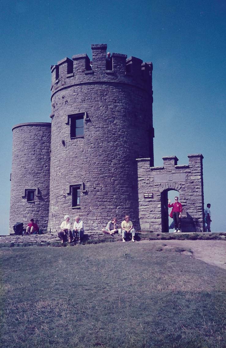 O'Brien's Tower Cliffs of Moher Ireland PullOverAndLetmeOut