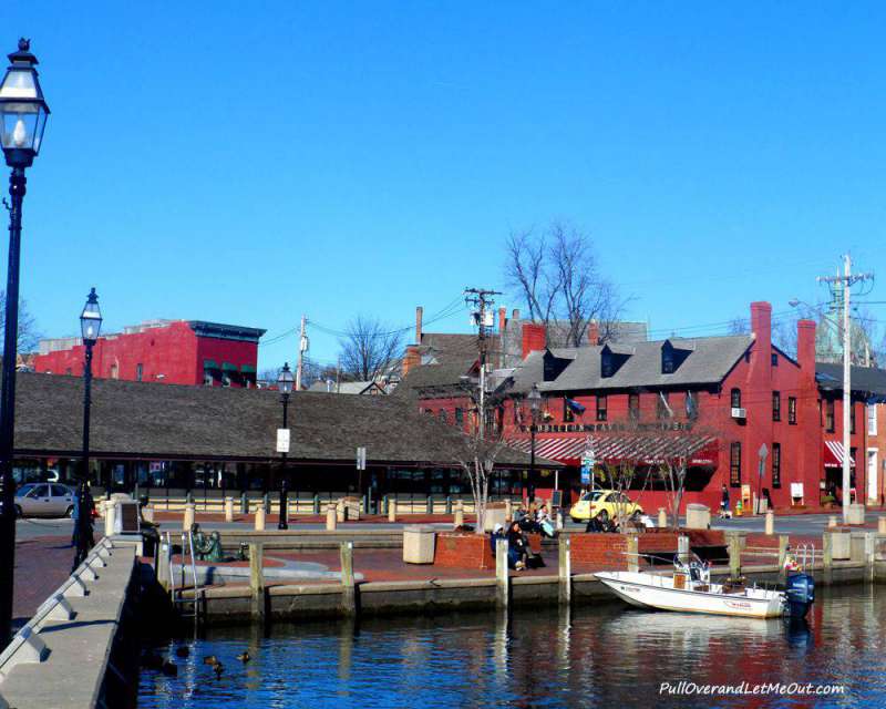 Middleton Tavern dockside view PullOverAndLetMeOut