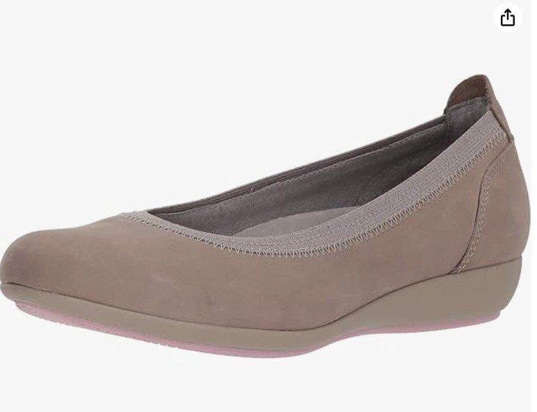 a beige women's flat shoe