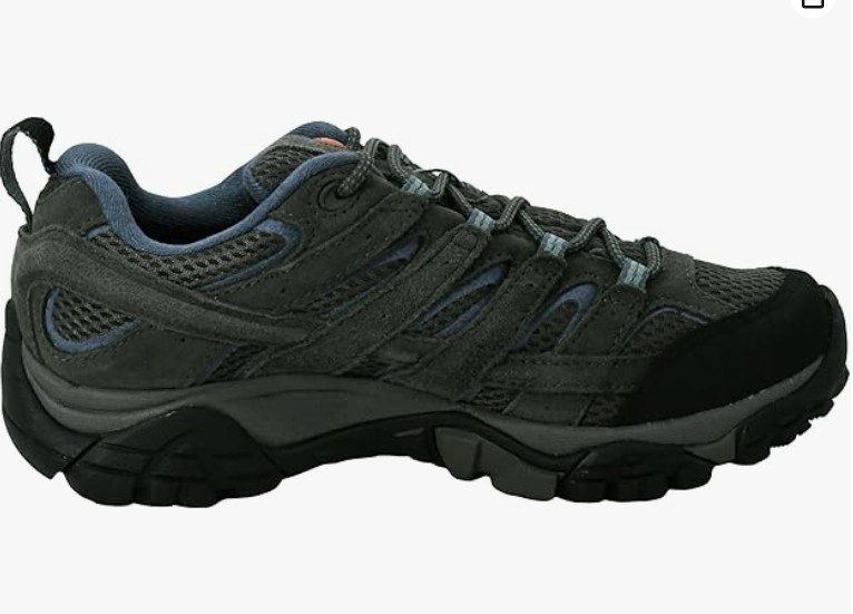 a women's hiking shoe