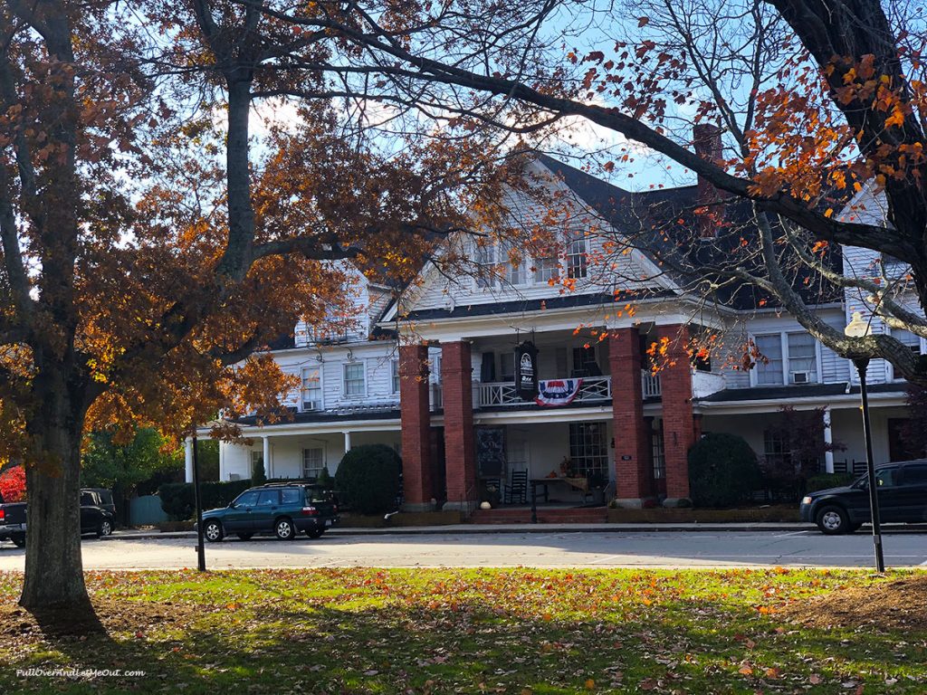 NuWray Hotel in Burnsville, NC