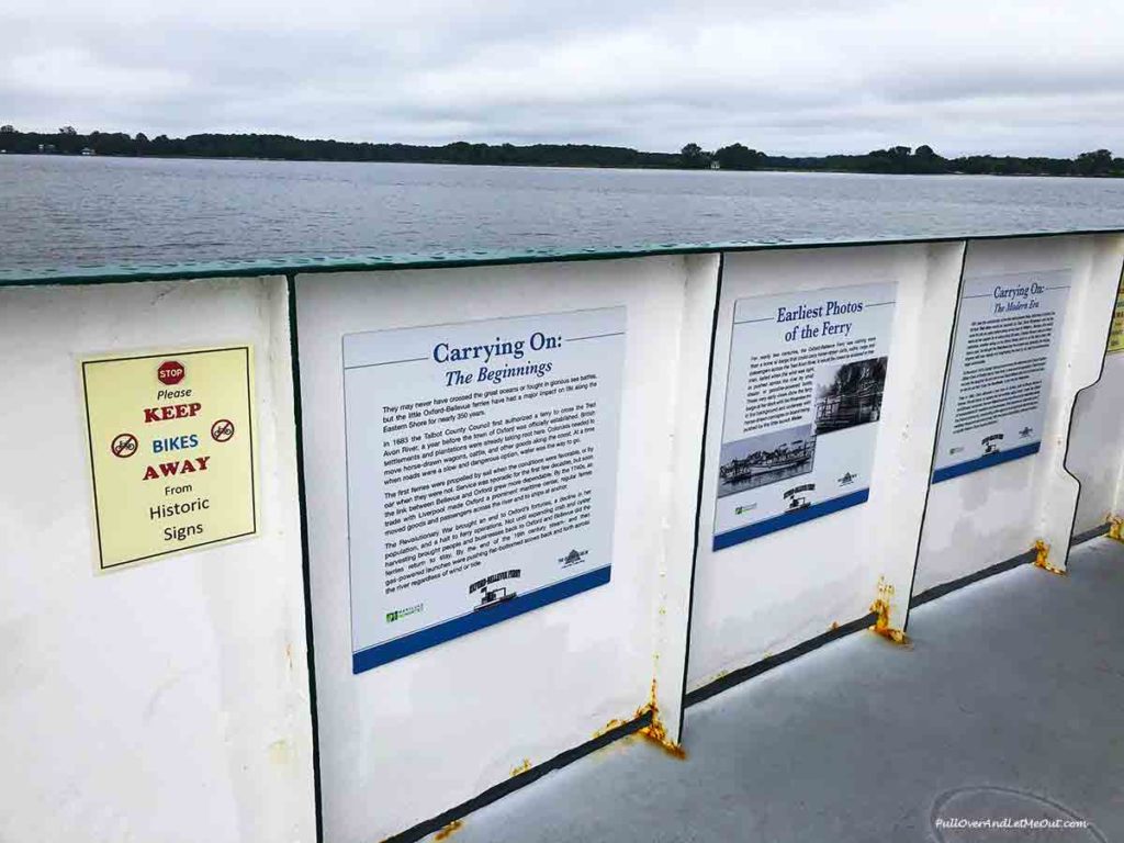 Side of the Oxford-Bellevue ferry