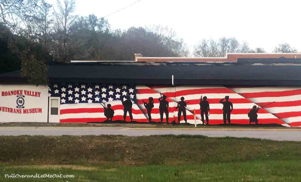 A wall mural on the Roanoke Valley Veterans Museum
