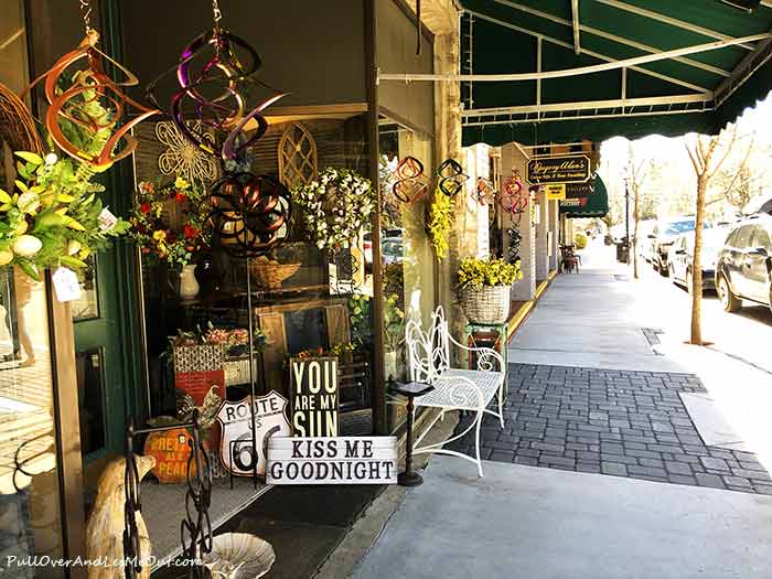 downtown shops in Blowing Rock NC