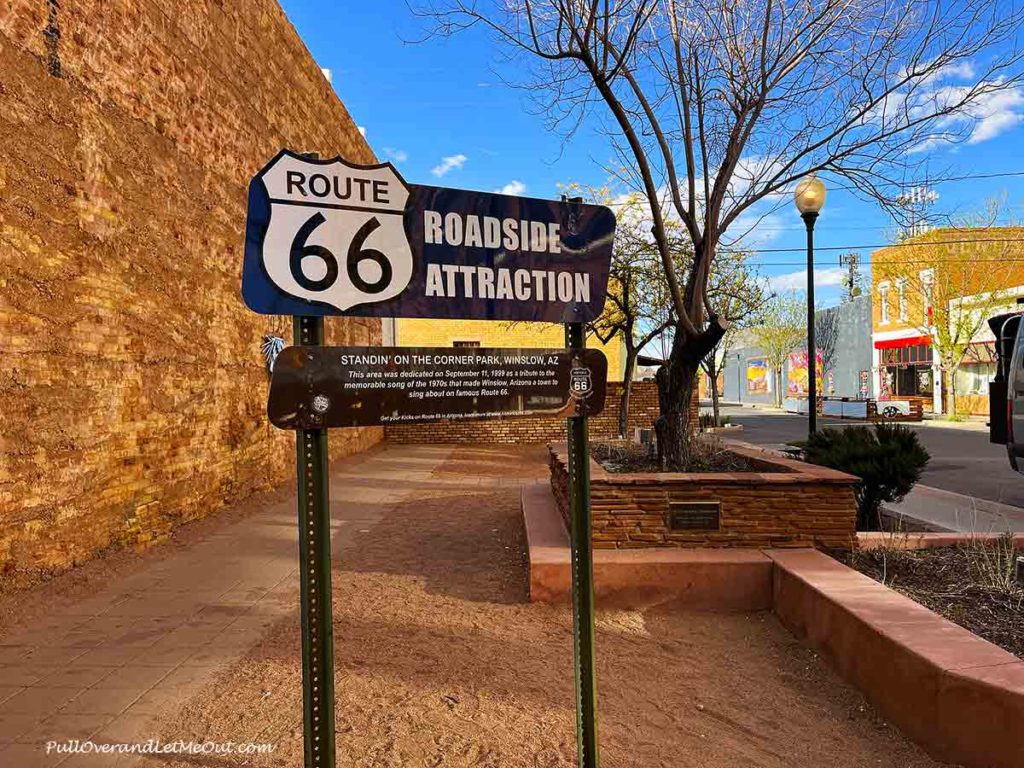 a route 66 roadside attraction sign