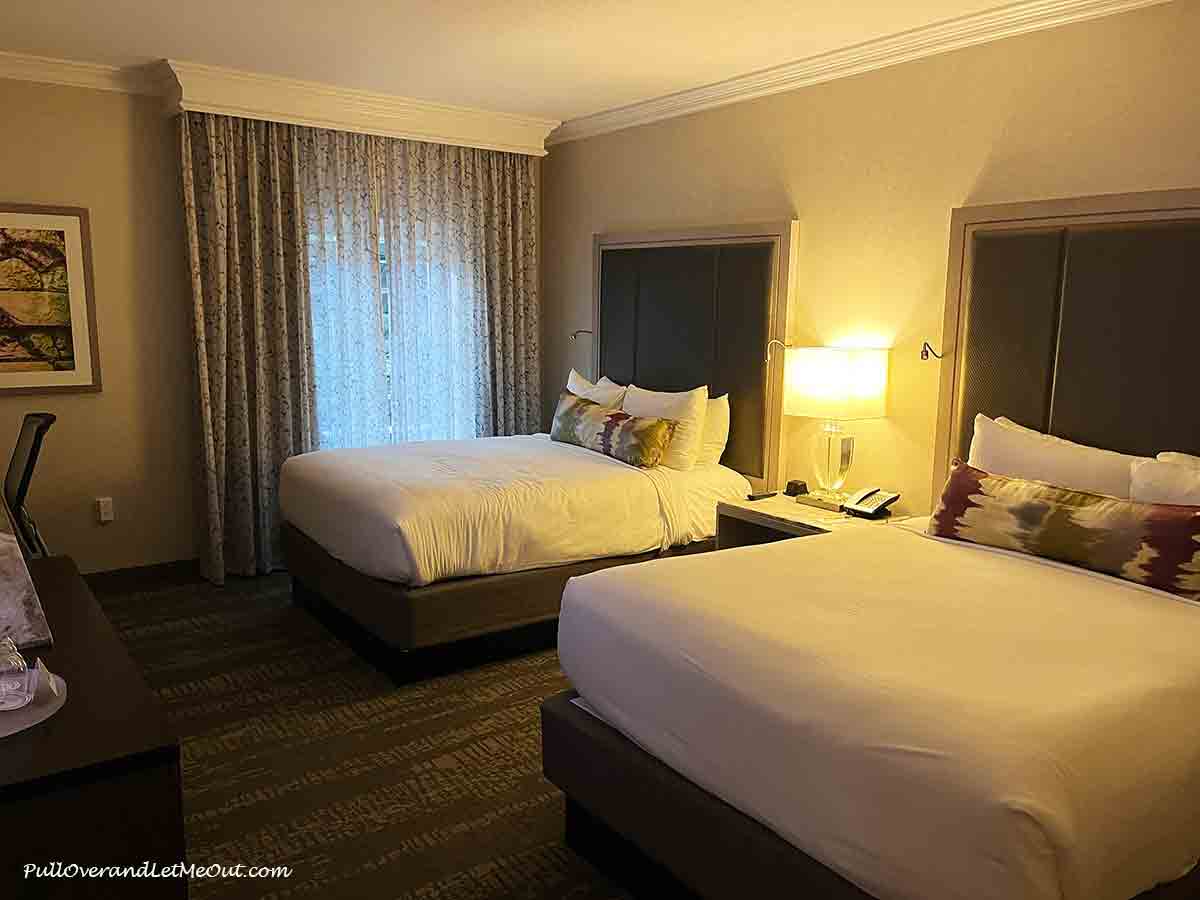 9 Tips for a Successful Stay at the Gaylord Opryland Resort