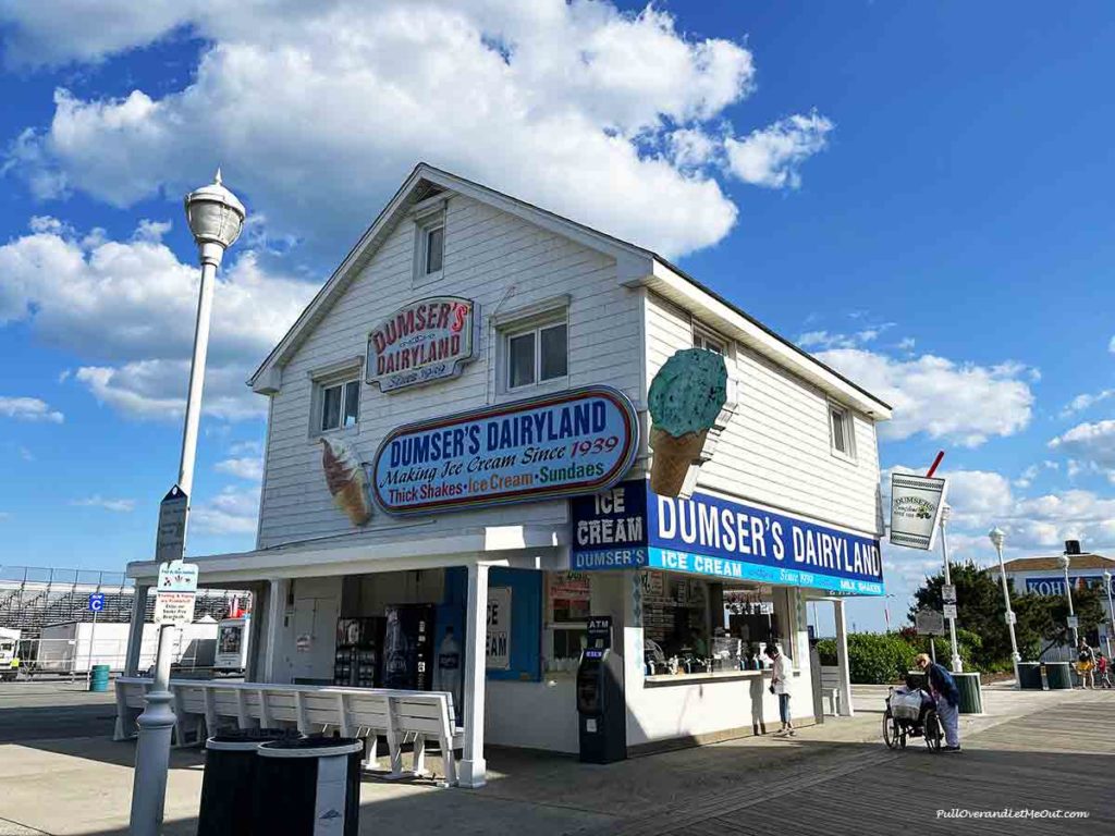 the outside of Dumser's Ice Cream in Ocean City MD