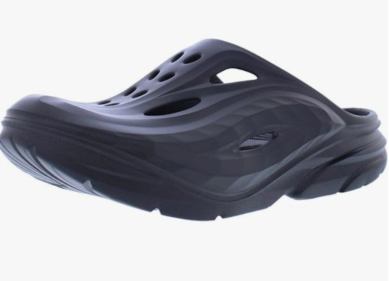 a black HOKA recovery sandal